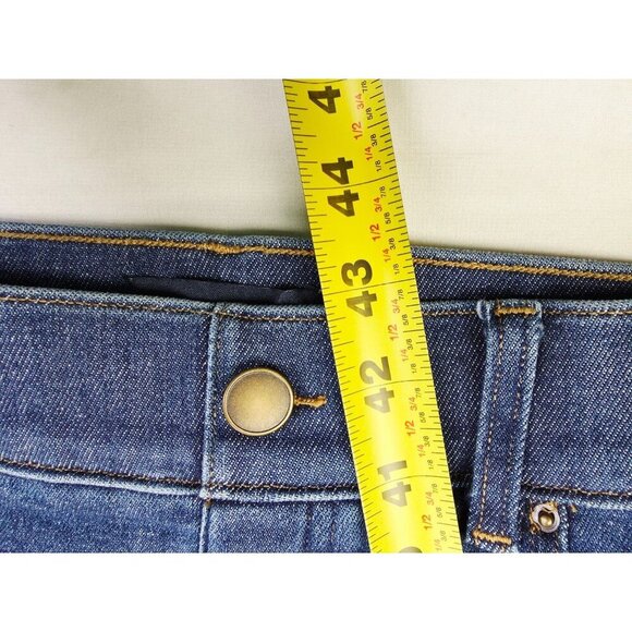 Spanx Size Small Womens 34" Inseam Flare Two Back Pockets Pull Up Blue Jeans - Picture 11 of 11